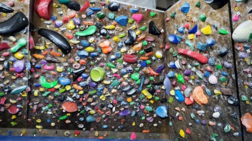 埼玉県のクライミング施設「craze（クレイズ） ボルダリングジム 川口店」